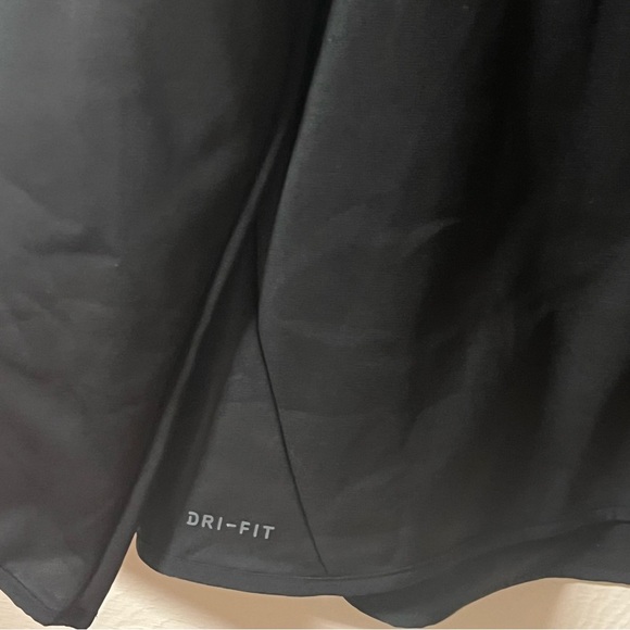 Nike Dri Fit Men’s Black 1/4 Zip Top Sweatshirt Size Large - Picture 2 of 7